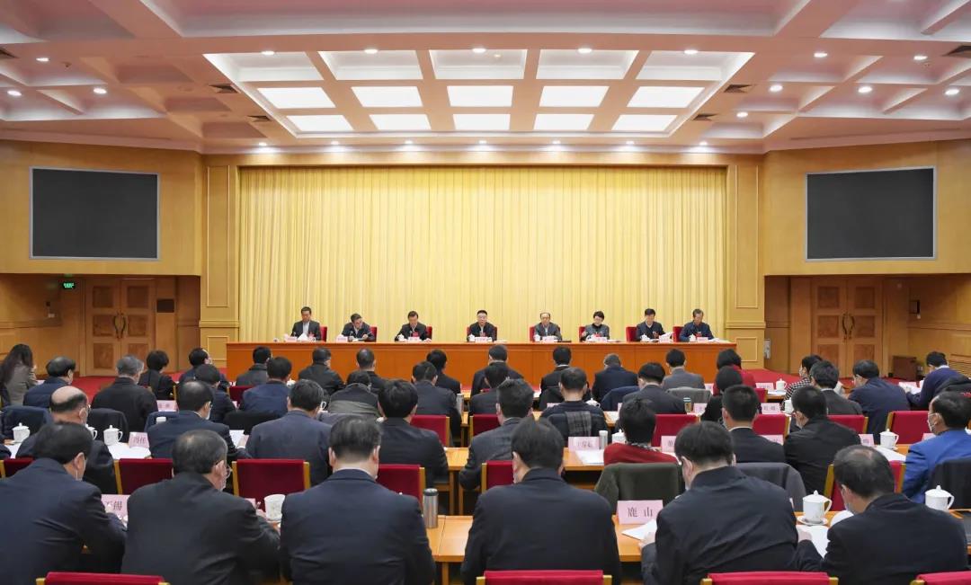 重磅！2021年建筑业如何发展，住建部会议传递重要信号！